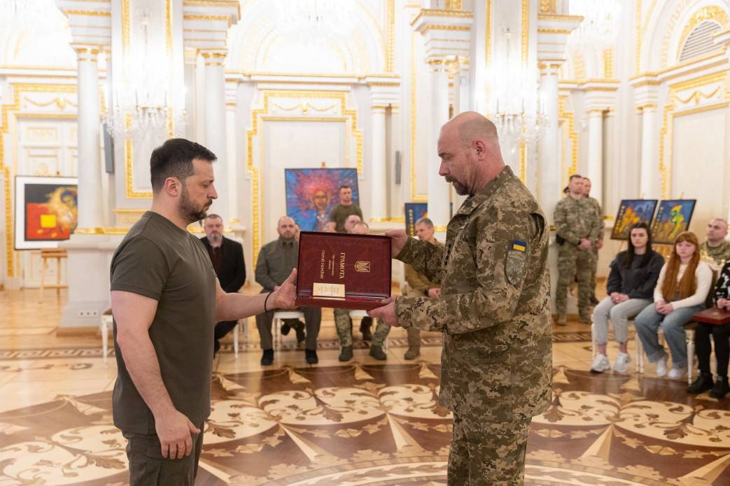 Президент України вручив орден «Золота Зірка» воїну з Полтавщини